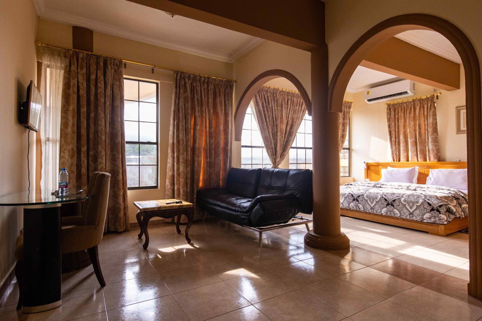 Charleston Hotel Accra Pokoj fotografie